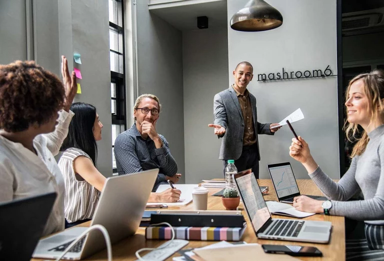 Scopri di più sull'articolo Deliver the final design files to stakeholders or clients