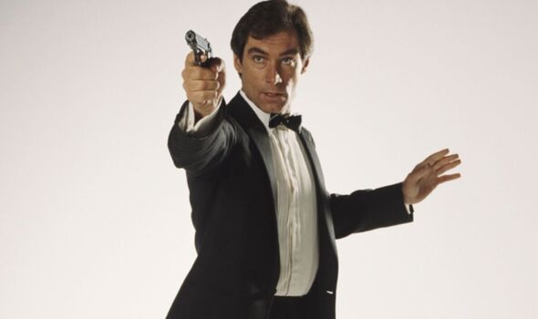 Timothy Dalton 5975916