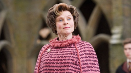 I 5 Personaggi Più Odiati del Cinema: Da Dolores Umbridge a Negan, Ecco Chi Ci Ha Fatto Perdere la Pazienza! Umbridge