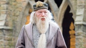 Scopri di più sull'articolo Albus Dumbledore: John Lithgow lo interpreterà nella nuova serie di Harry Potter