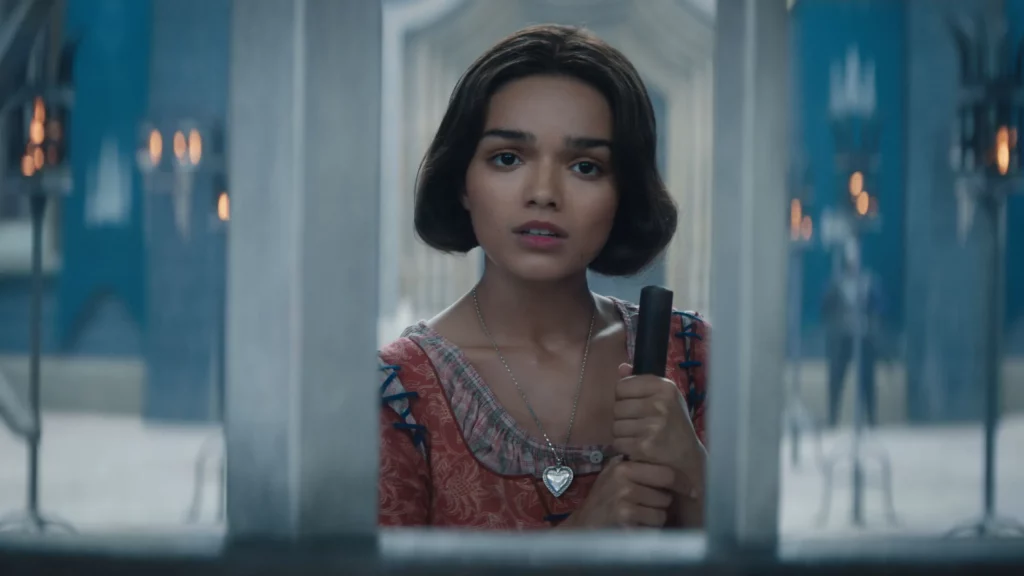 SNOW WHITE dtrl2 uhd r709f stills 241030.086610