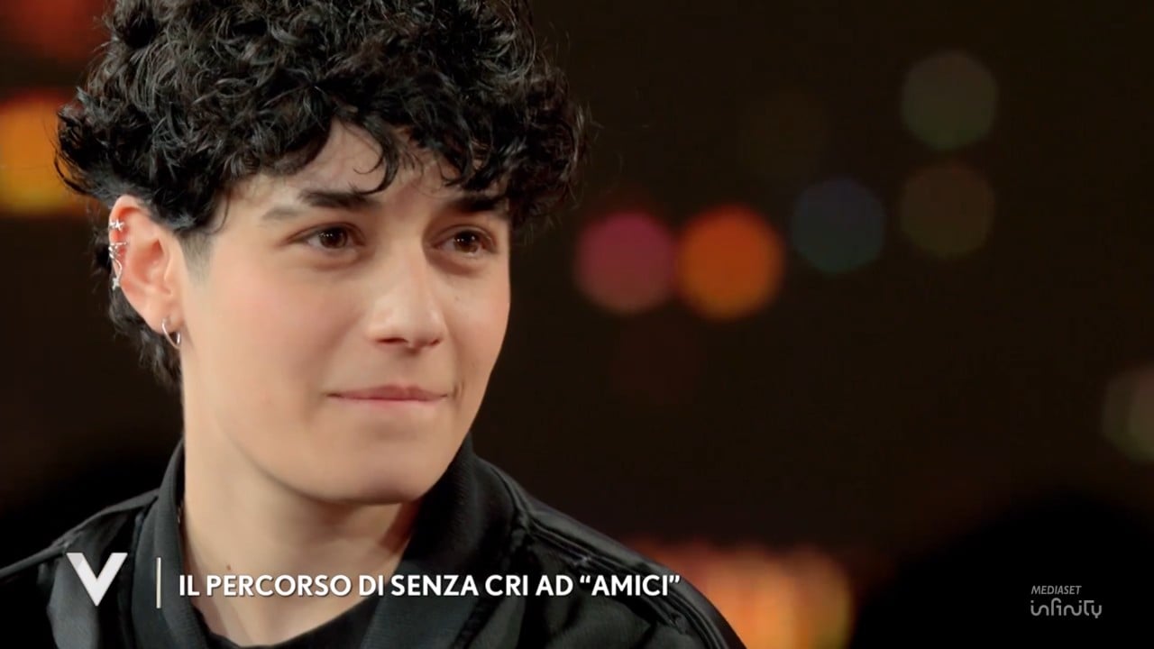Scopri di più sull'articolo ​Senza Cri e Antonia: la verità sui baci ad Amici e la scelta di riservatezza