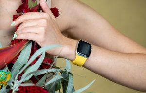 Scopri di più sull'articolo How to Elevate Your Look with Statement Accessories