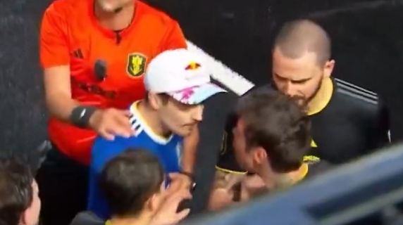 Scopri di più sull'articolo Blur risponde a Fedez sulla rissa sfiorata alla Kings League