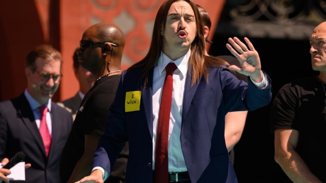 Scopri di più sull'articolo Tommy Cash prima di “Espresso Macchiato”: l’artista che ha scosso l’Eurovision