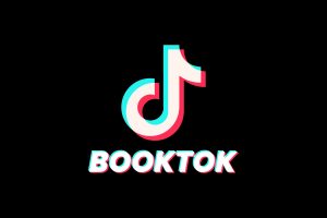 Scopri di più sull'articolo BookTok è il trend del 2025: 4 Creator di successo e 5 libri di qualità che consigliamo!