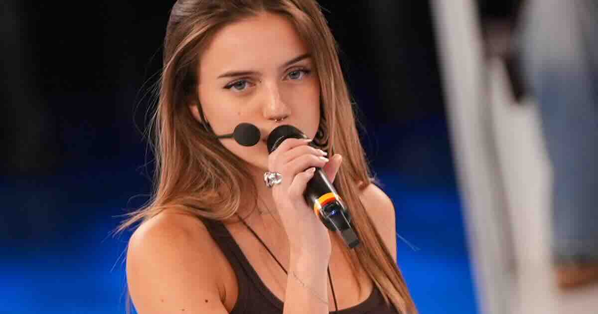 Amici 25, Flavia Buoncristiani: chi è la cantante che ha conquistato tutti