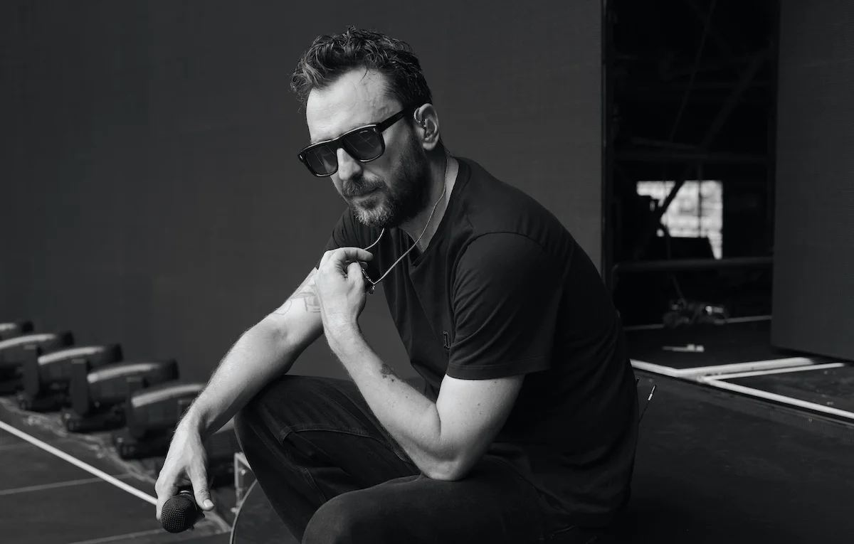 Scopri di più sull'articolo Cesare Cremonini rompe il silenzio: “Le avevo dato l’anima, e lei ha raccontato la mia vita senza chiedermelo”