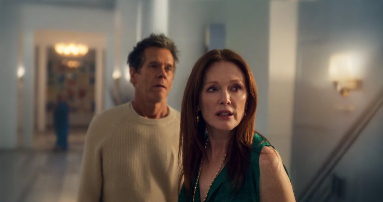 Scopri di più sull'articolo Sirens: la serie Netflix tra lusso, sorelle e segreti oscuri