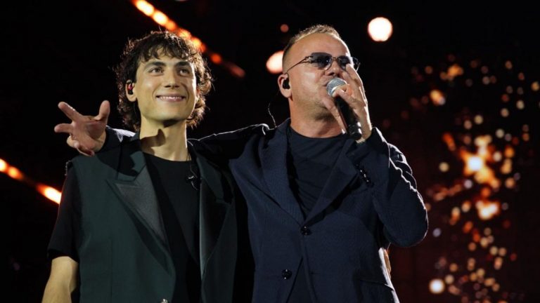 Scopri di più sull'articolo Solo se canti tu: Matteo Paolillo vestirà i panni di Gigi D’Alessio nel suo biopic