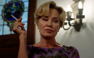 Scopri di più sull'articolo Jessica Lange riaccende AHS: la stagione 13 tra volti storici e sorprese