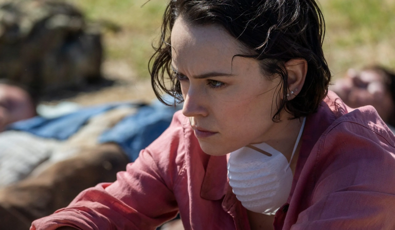 Scopri di più sull'articolo Daisy Ridley risorge nell’horror post-apocalittico We Bury The Dead