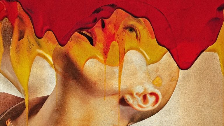 Scopri di più sull'articolo Bugonia: tra complottismo e satira, Emma Stone e Yorgos Lanthimos un binomio perfetto.