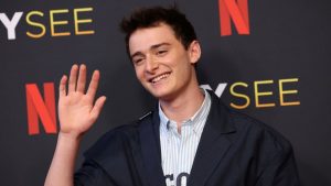 Scopri di più sull'articolo Noah Schnapp avverte i fan: il finale di Stranger Things sarà devastante