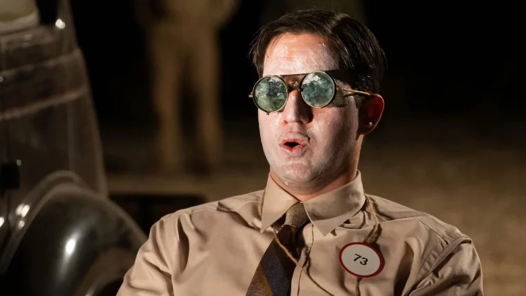 Scopri di più sull'articolo Oppenheimer domina ancora: come il film sta influenzando i biopic a due anni dall’uscita