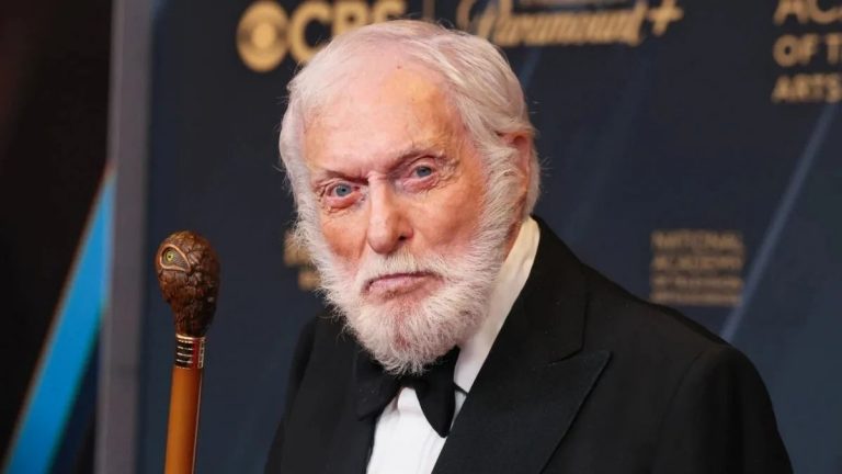 Scopri di più sull'articolo Dick Van Dyke: 100 anni di magia, comicità e innovazione
