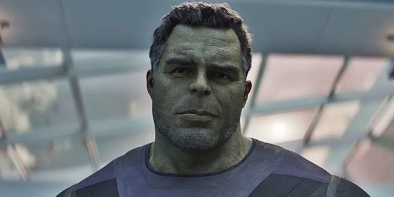 Scopri di più sull'articolo Marvel non possiede Hulk: il paradosso legale che vieta a Mark Ruffalo un film tutto suo
