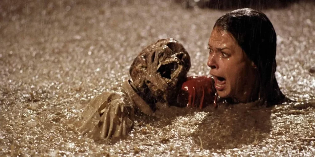 Poltergeist: il cult horror anni ’80 avvolto da misteri e strane coincidenze
