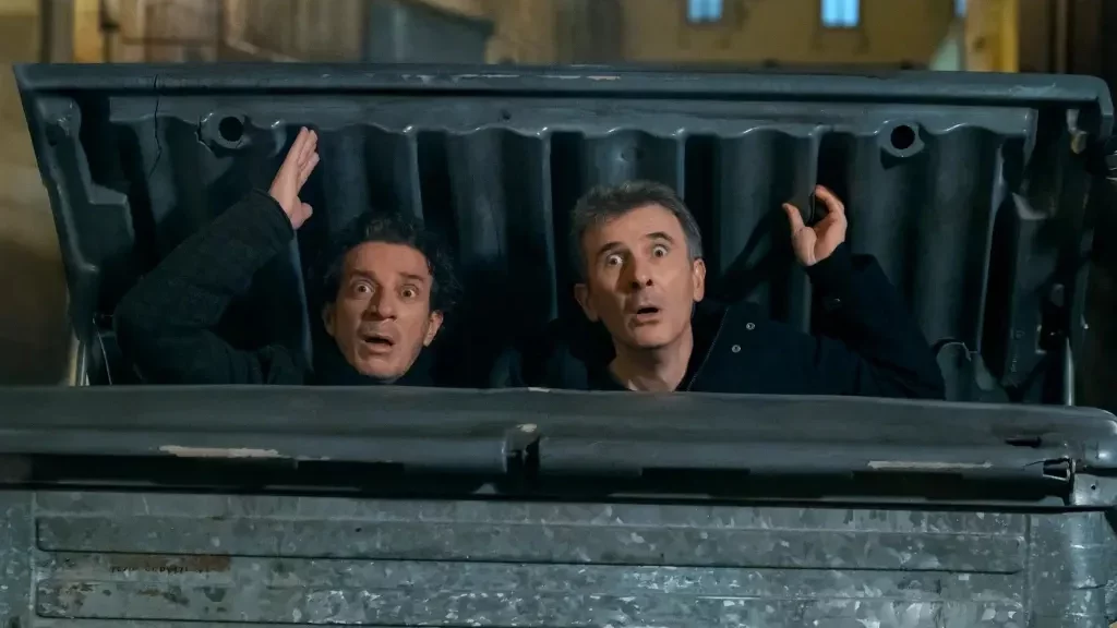 Sicilia Express: Una miniserie sbrigativa di satira politica dal clima natalizio