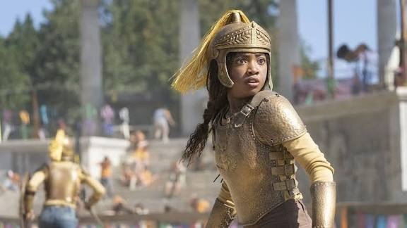 Percy Jackson 2 su Disney+: quando la serie supera il libro (e quando inciampa tra le onde)