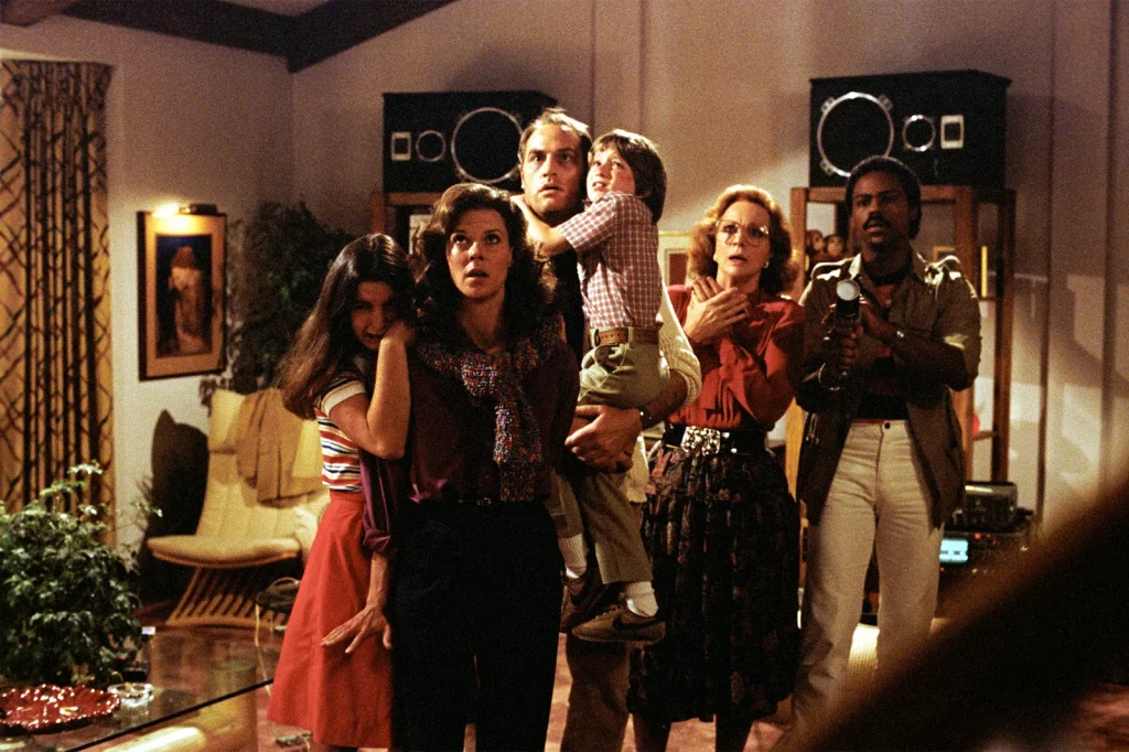 Poltergeist: il cult horror anni ’80 avvolto da misteri e strane coincidenze